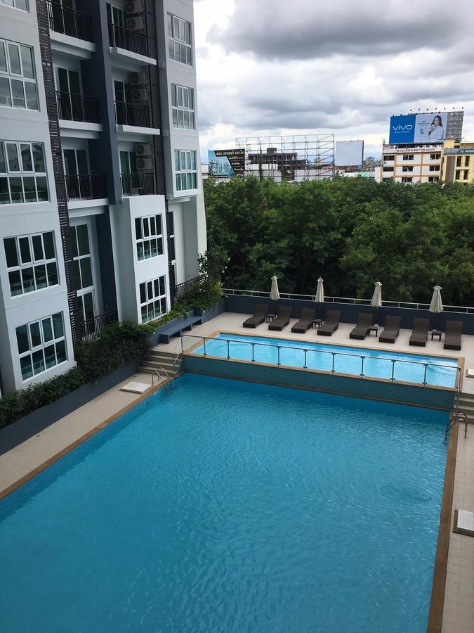 Pool View Room The Prio Chiang Mai Eksteriør bilde